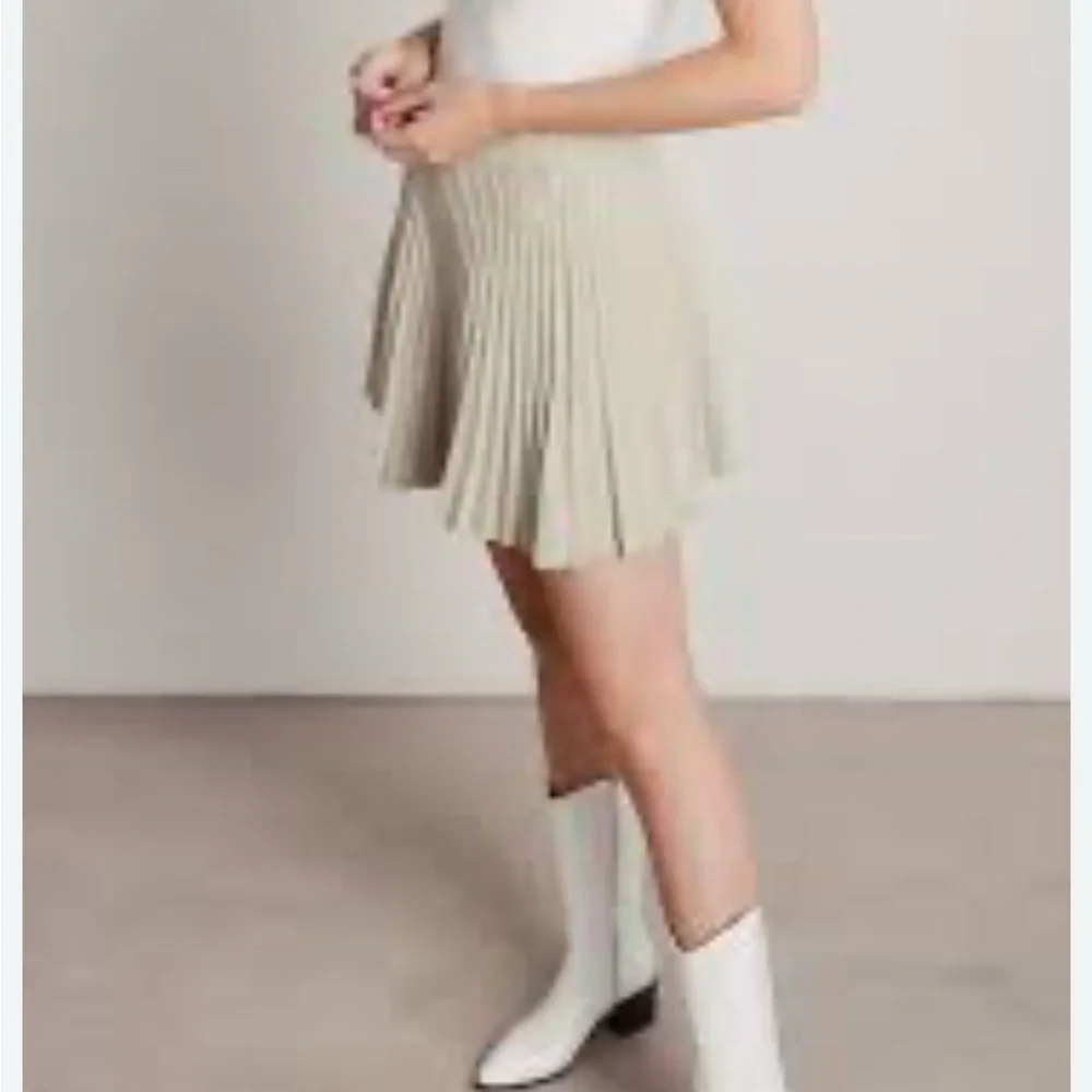 Free People Cream Skater Skork - Picture 1 of 10